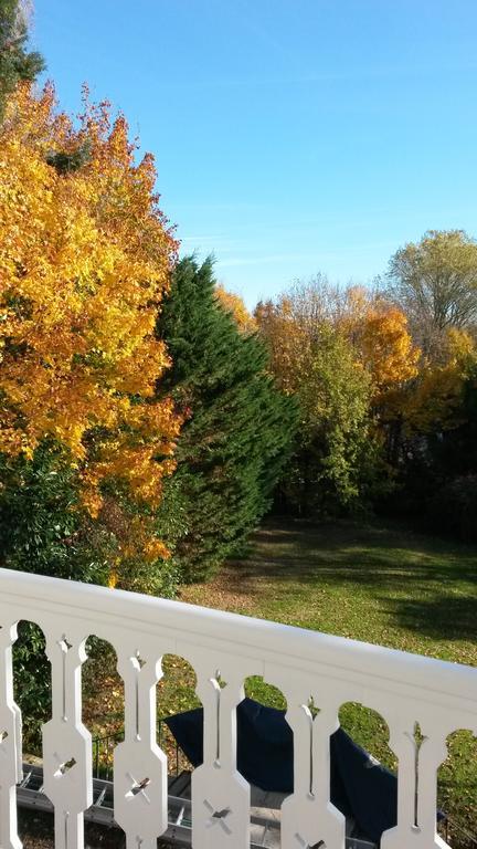 Le Chalet De Luxe Bed and Breakfast Saint-Séverin Esterno foto